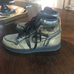 Jordan 1 Wings Size 9.5 VNDS